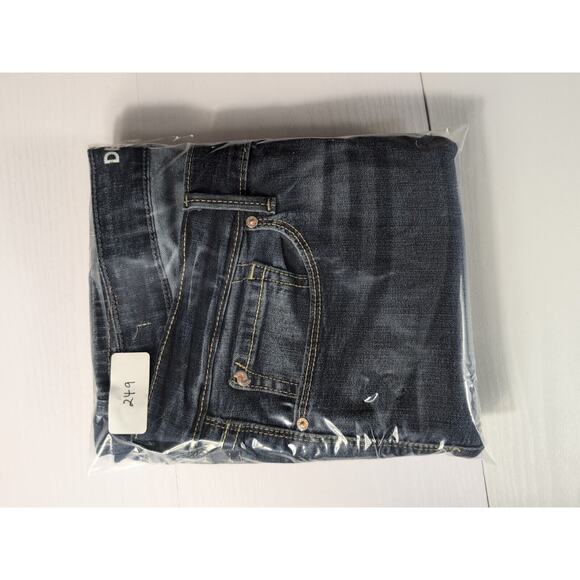 Levi's Denizen Womens Modern Skinny Jeans Blue Dark Wash Mid Rise Denim Size 34W - Picture 11 of 11